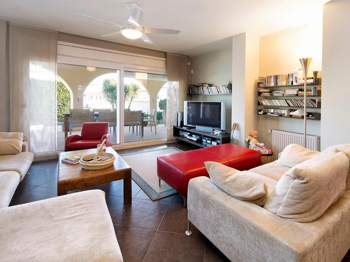 Holiday Home Colores By Interhome Empuriabrava